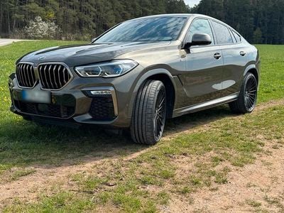 Usata BMW X6 M50 400 CV (294 kW) 2021 Verde SUV