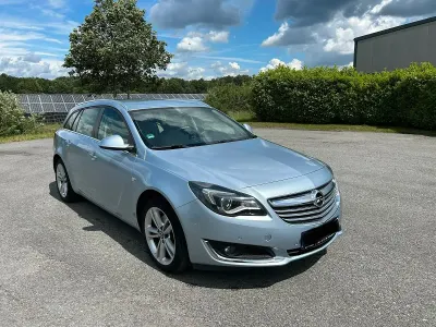 Gebraucht Opel Insignia 170 PS (125 kW) 2013 Andere farben Kombi