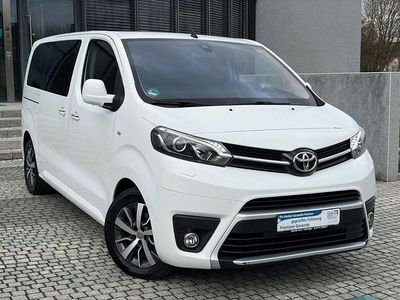 Gebraucht Toyota Proace Verso Executive 177 PS (130 kW) 2018 Weiß Kombi