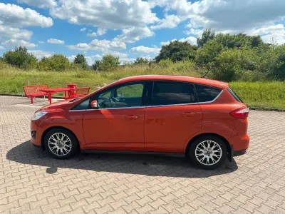 Gebraucht Ford C-MAX Titanium 140 PS (102 kW) 2012 Orange Van / Kleinbus