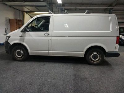 Weiß Gebraucht 2016 VW Transporter Van | 12.750 € (Superpreis)