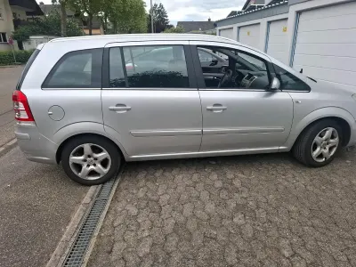 Gebraucht Opel Zafira 120 PS (88 kW) 2008 Grau Van / Kleinbus
