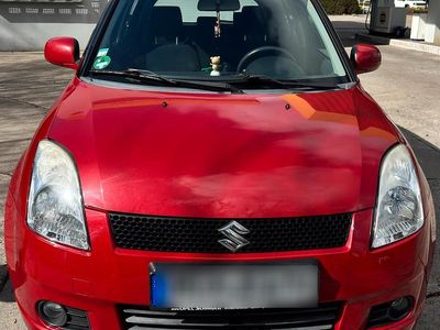 Gebraucht Suzuki Swift 92 PS (67 kW) 2007 Rot Kleinwagen