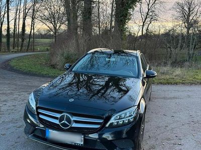 Schwarz Gebraucht 2020 Mercedes C220 Avantgarde Kombi | 17.000 € (Fairer Preis)