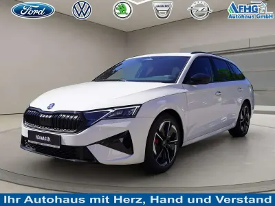 Neu Skoda Octavia RS 265 PS (194 kW) 2026 Candy white Kombi