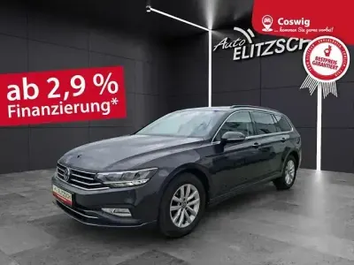 Gebraucht VW Passat Business 150 PS (110 kW) 2022 Mangangrau metallic Kombi