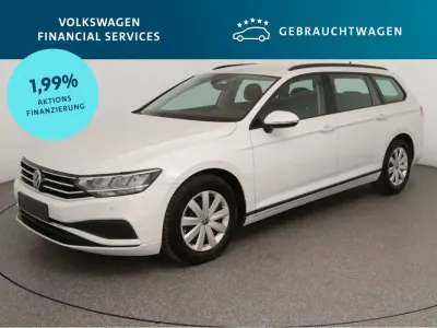 Gebraucht VW Passat 150 PS (110 kW) 2023 Weiß Kombi