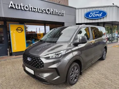 Gebraucht Ford Tourneo 136 PS (100 kW) 2025 Grau Van / Kleinbus