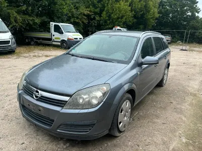 Gebraucht Opel Astra 2006 Grau Kombi