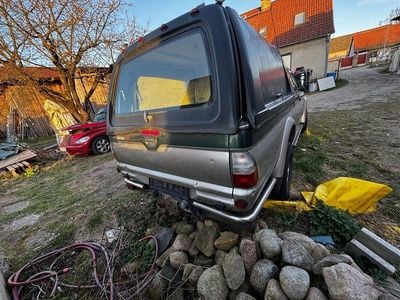 Gebraucht Mitsubishi L200 156 PS (114 kW) 2002 Grün Pickup