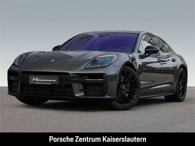 Neu Porsche Panamera GTS 500 PS (367 kW) 2025 Grün Limousine