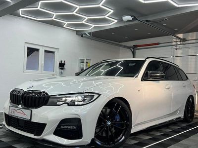 Weiß Gebraucht 2020 BMW 330 M Sport Limousine | 34.400 € (Fairer Preis)