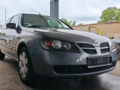 Gebraucht Nissan Almera Visia 98 PS (72 kW) 2005 Grau Kleinwagen