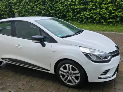 Gebraucht Renault Clio 75 PS (55 kW) 2017 Weiß Kleinwagen