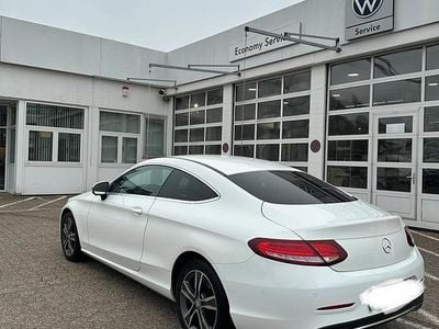 Usata Mercedes C180 156 CV (114 kW) 2015 Bianco Coupé