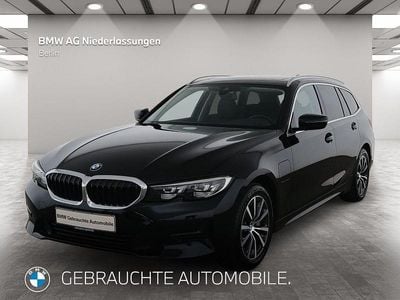 BMW 330e