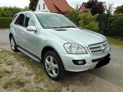 Mercedes ML350