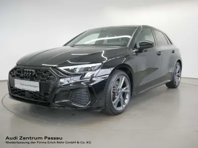 Gebraucht Audi S3 Basis 310 PS (228 kW) 2024 Mythosschwarz metallic Limousine