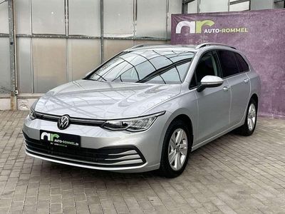 Gebraucht VW Golf VIII Life 150 PS (110 kW) 2023 Silber Kombi