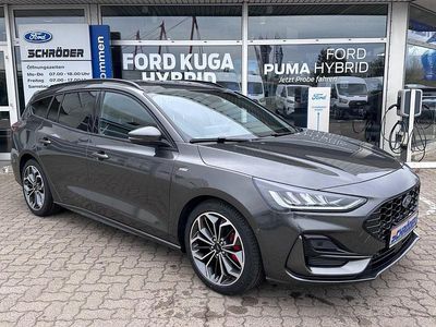 Neu Ford Focus ST-Line X 155 PS (114 kW) 2026 Grau Limousine