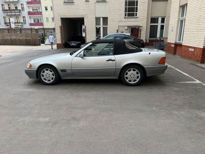 Usata Mercedes SL320 231 CV (169 kW) 1995 Argento Cabrio