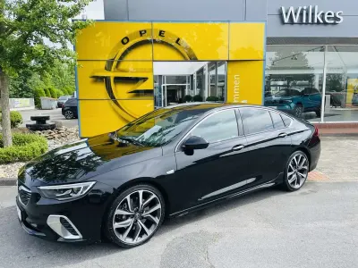 Gebraucht Opel Insignia 260 PS (191 kW) 2018 Onyx schwarz Kleinwagen