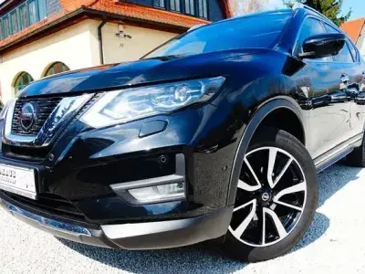 Gebraucht Nissan X-Trail Tekna 159 PS (116 kW) 2020 Black (metallic) SUV