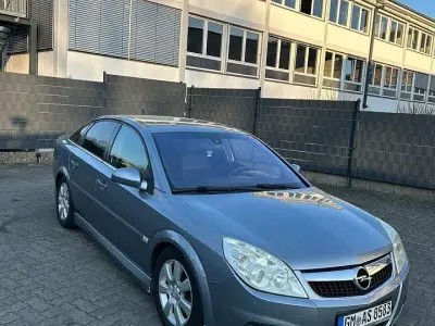 Brugt Opel Vectra Edition+ 155 HK (114 kW) 2007 Grå Hatchback