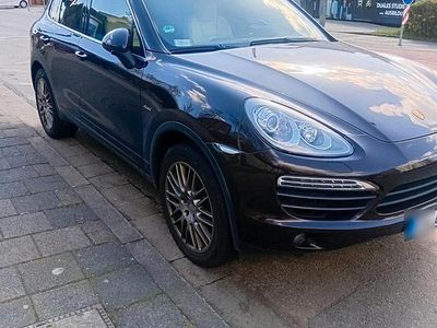 Usata Porsche Cayenne 245 CV (180 kW) 2013 Rosso SUV