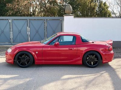 Gebraucht Mazda MX5 110 PS (80 kW) 2001 Rot Cabrio