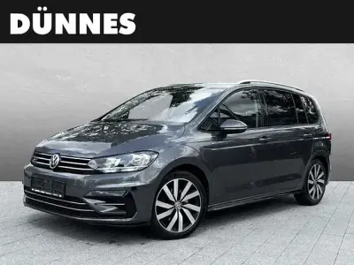 Gebraucht VW Touran Join 150 PS (110 kW) 2019 Grün Van / Kleinbus