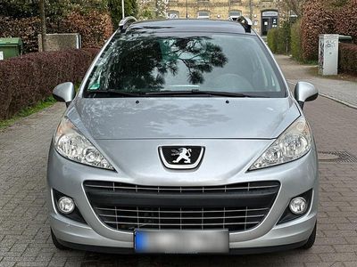 Gebraucht Peugeot 206 90 PS (66 kW) 2011 Silber Kombi