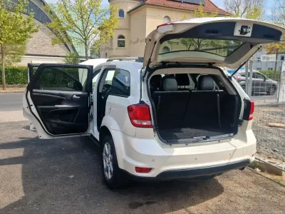 Gebraucht Fiat Freemont 170 PS (125 kW) 2026 Weiß SUV