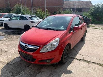 Usata Opel Corsa Catch Me 80 CV (58 kW) 2007 Rosso Utilitaria