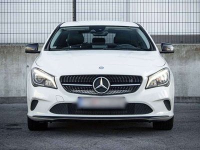 Mercedes CLA200