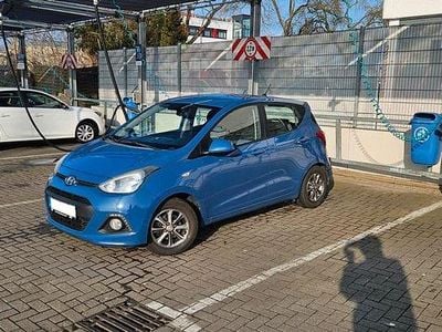 Gebraucht Hyundai i10 Classic 67 PS (49 kW) 2013 Blau Kleinwagen
