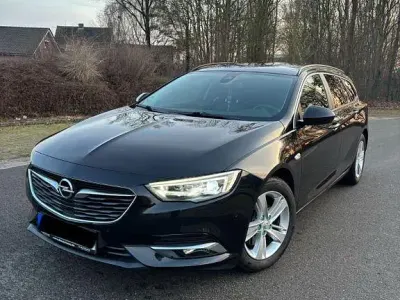 Gebraucht Opel Insignia Business 170 PS (125 kW) 2018 Schwarz Kombi