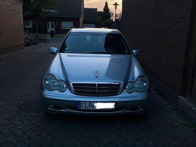 Mercedes C180