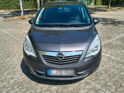 Gebraucht Opel Meriva 101 PS (74 kW) 2011 Grau Van / Kleinbus