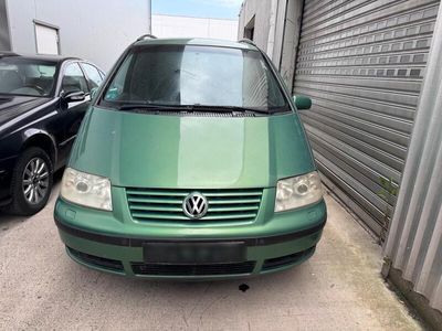 VW Sharan