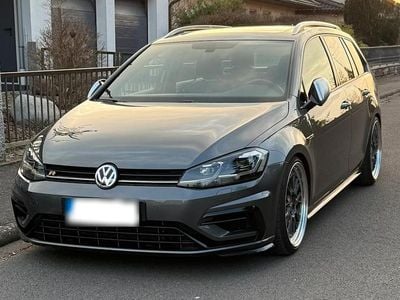 Gebraucht VW Golf VII R 310 PS (228 kW) 2018 Grau Kombi