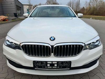 gebraucht BMW 520 d Lim. Head-Up/Speed-Limit/LED/Navi/1.Hand