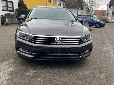 Braun Gebraucht 2017 VW Passat Comfortline Limousine | 14.999 € (Guter Preis)