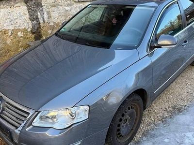 Grau Gebraucht 2006 VW Passat Kombi | 1.400 € (Fairer Preis)