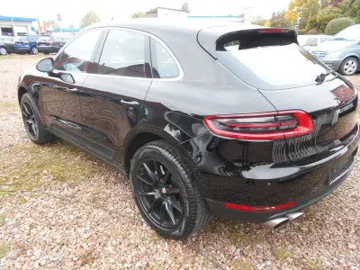 Gebraucht Porsche Macan S 258 PS (189 kW) 2015 Schwarz SUV