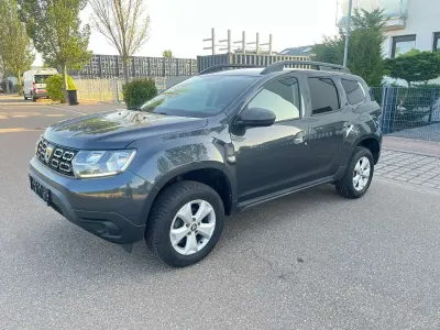 Gebraucht Dacia Duster Deal 101 PS (74 kW) 2021 Grau SUV