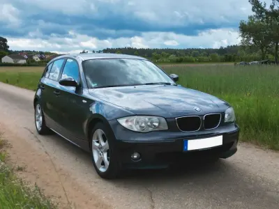 Gebraucht BMW 116 122 PS (89 kW) 2006 Grau Kleinwagen