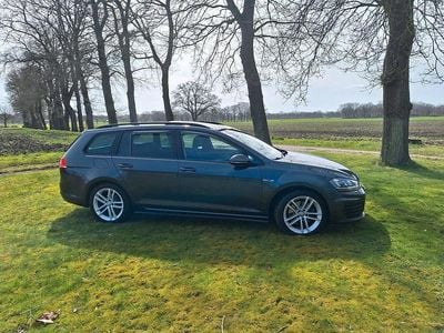 Second-hand VW Golf VII GTD 184 CP (135 kW) 2016 Gri Break