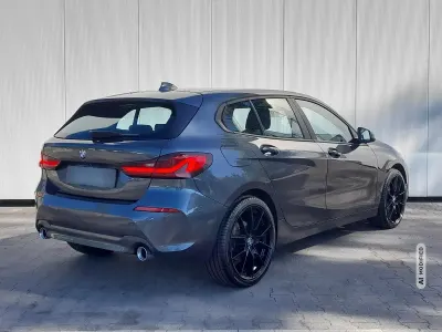 Gebraucht BMW 118 150 PS (110 kW) 2020 Grau metallic Kleinwagen