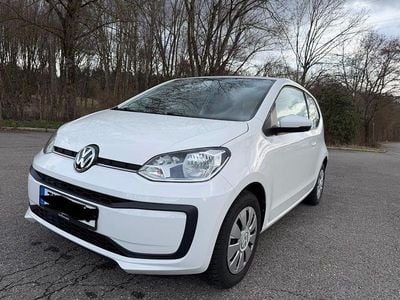 Gebraucht VW up! 68 PS (50 kW) 2018 Weiß Kleinwagen